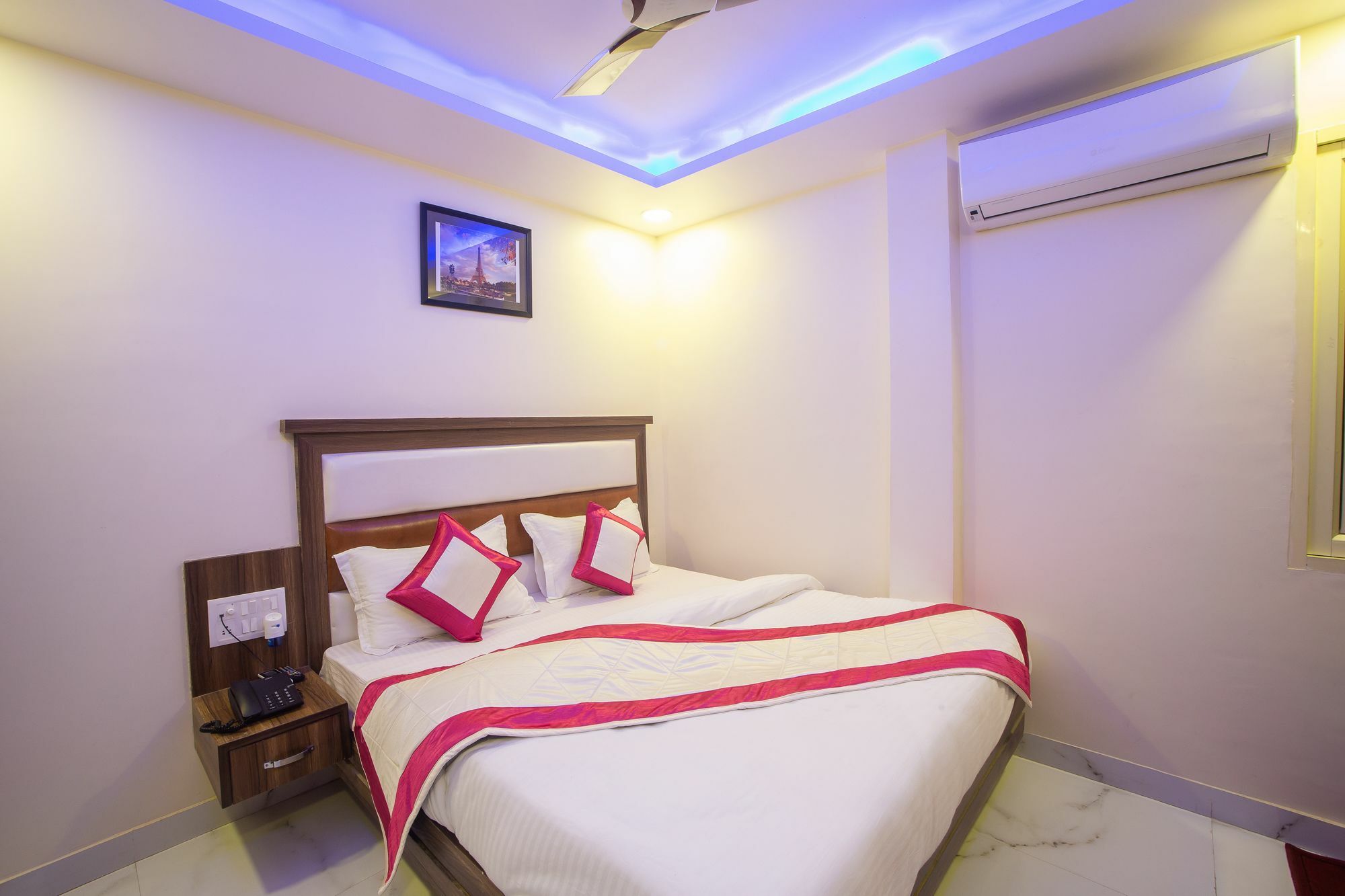 Hotel Sarthak Palace - By Pooja Hospitality Nueva Delhi Exterior foto
