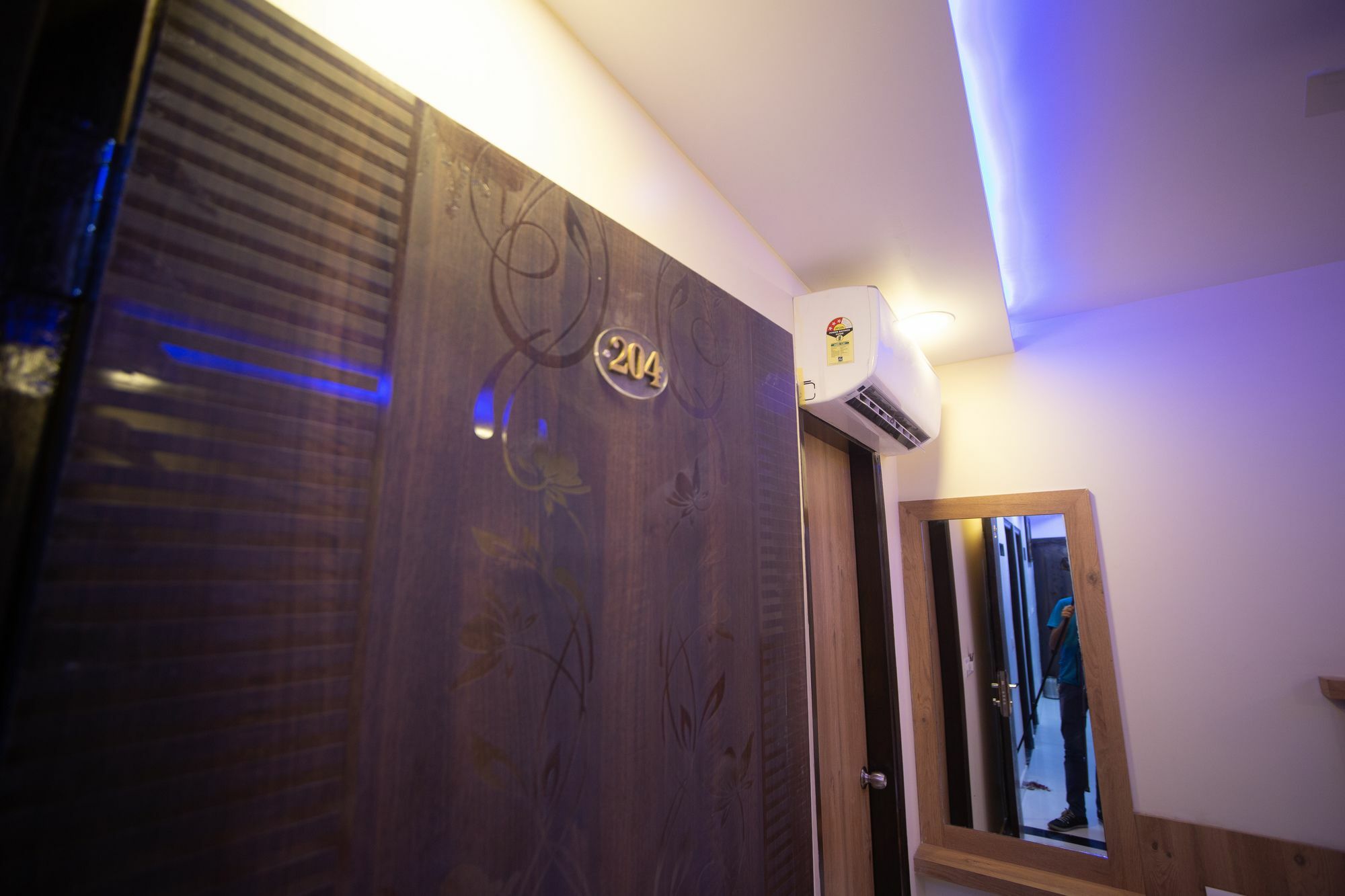 Hotel Sarthak Palace - By Pooja Hospitality Nueva Delhi Exterior foto