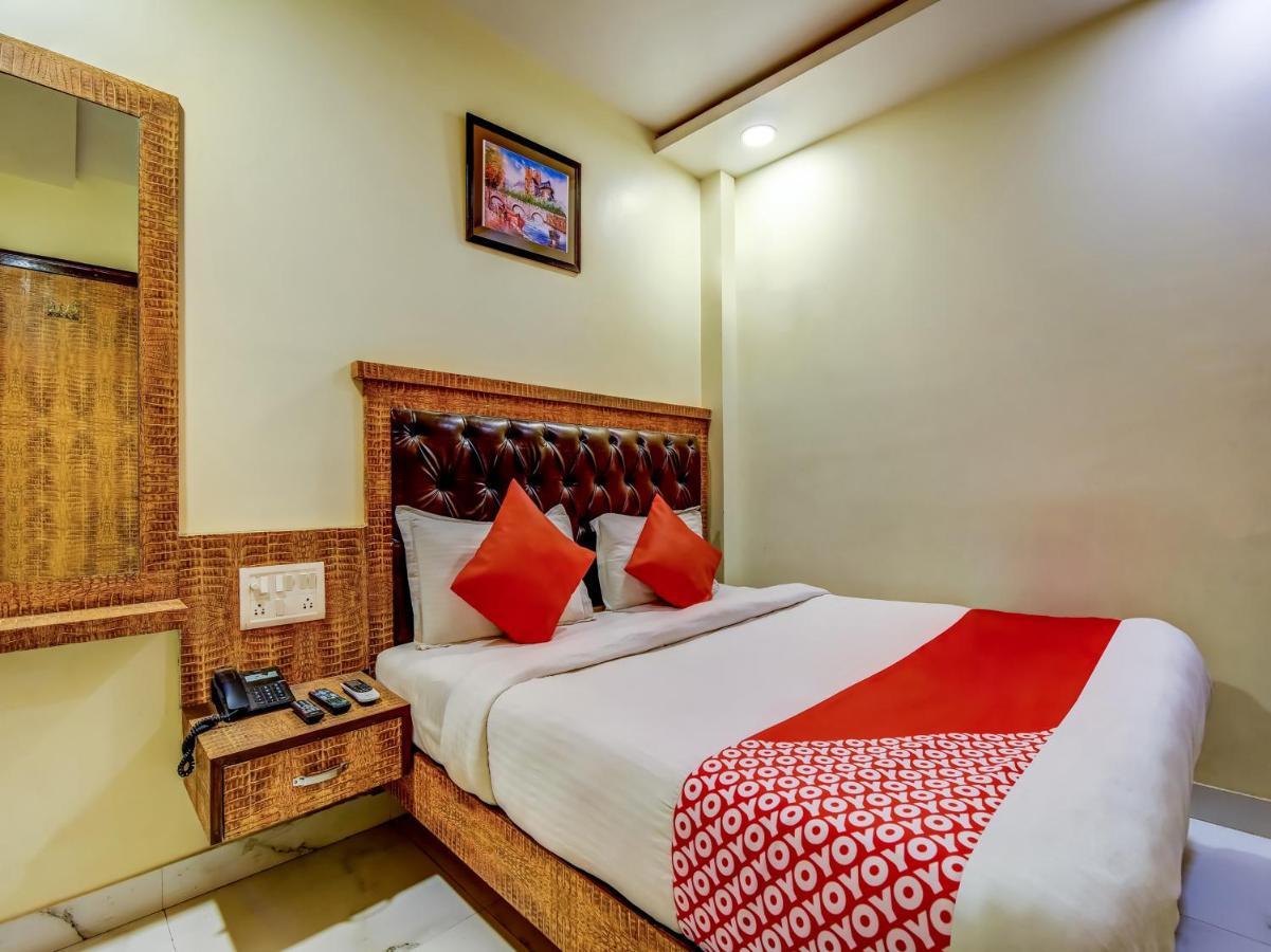 Hotel Sarthak Palace - By Pooja Hospitality Nueva Delhi Exterior foto