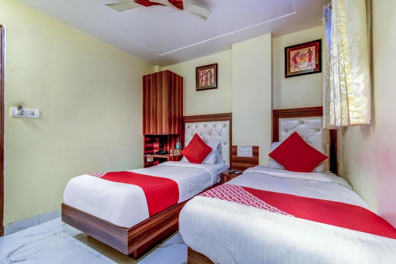 Hotel Sarthak Palace - By Pooja Hospitality Nueva Delhi Exterior foto